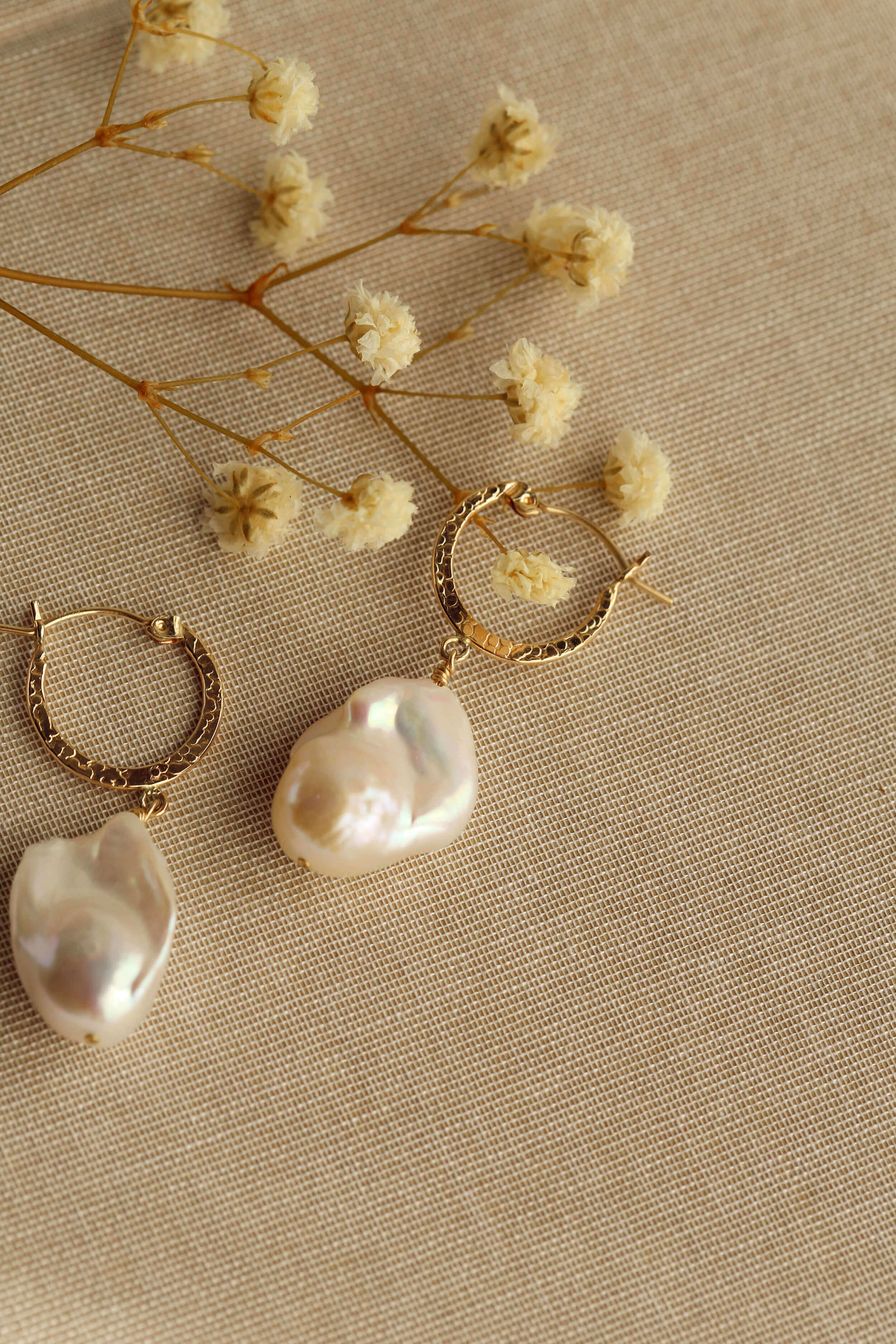 Frida Kahlo Pearl Earrings - Image 3