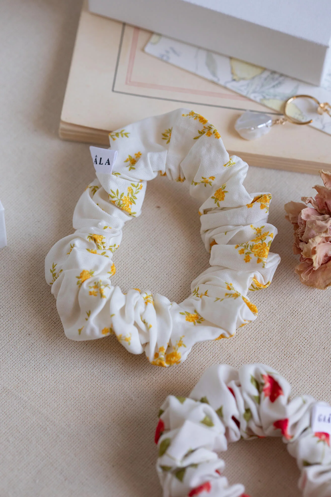 Zoe Scrunchie - Image 9